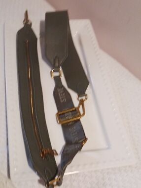 ⚜️Steve Madden⚜️ Adjustable Olive Green Shoulder Strap/Crossbody  Gold Hardware